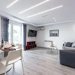 Luxury Bobara