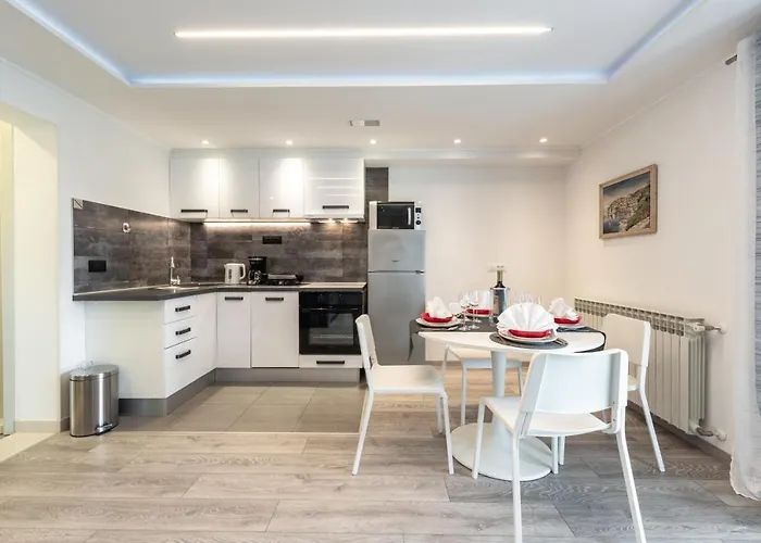 Apartament Luxury Bobara